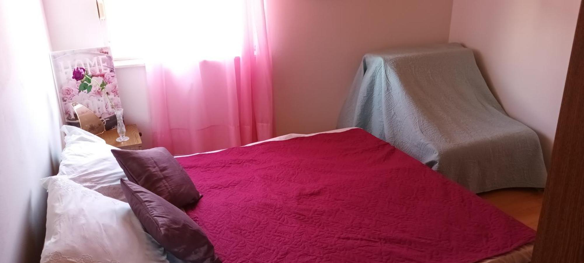 Apartments Bilo Near Primosten Room photo